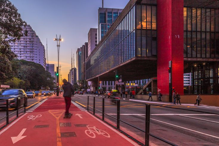 Serie Avenida Paulista_ 125 anos e 1 mês da avenida símbolo de SP.jpeg