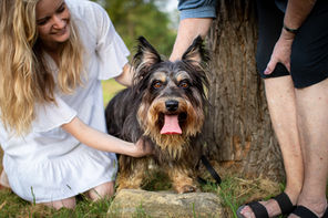 Mother, Daughter & Grandfurson Outdoor Shoot