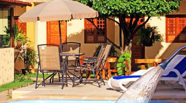 Piscina na Pousada Badejo 7