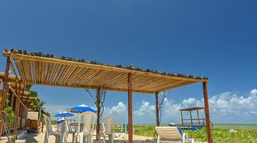 Área de lazer na Pousada Shalom Beach 5