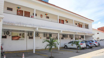 Fachada da hospedagem na Pousada Coqueiro Verde