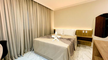 Quarto com cama na Pousada Mar timos 13