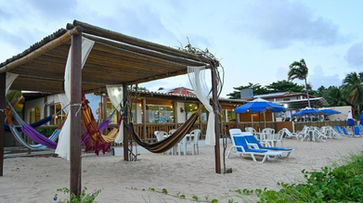 Área de lazer na Pousada Shalom Beach 6