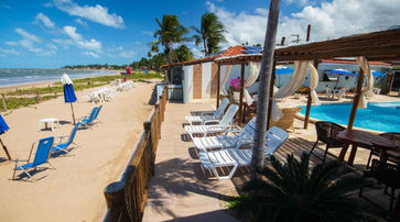 Área de lazer na Pousada Shalom Beach 7