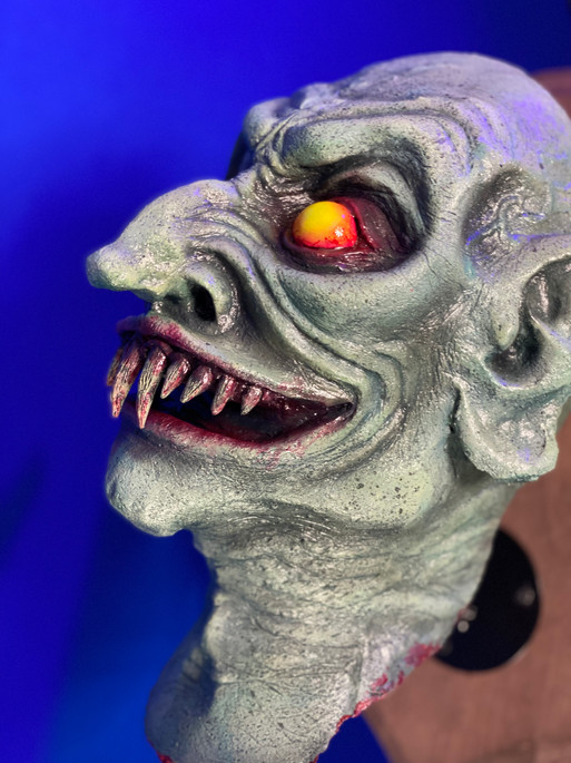 Halloween Prop/Horror Décor-Vampire Head-"Count Neville" (THE MASTER Variant)