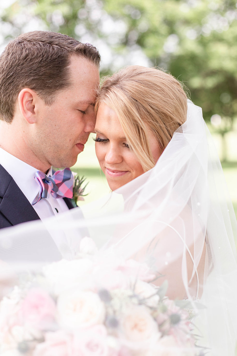 bride and groom Kent Country Club Wedding Grand Rapids