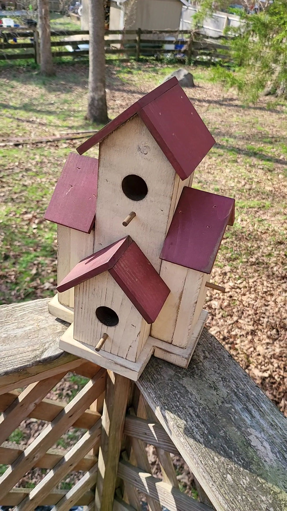 Thumbnail: Small Condo Birdhouse