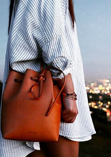 Bucket bags are back!