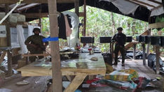 Armada Nacional destruye 10 laboratorios de cocaína