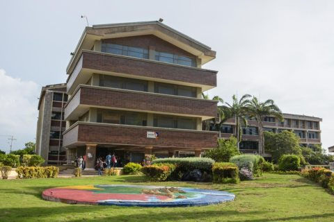 Uniatlántico avanza por alta calidad y excelencia
