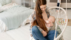 Corte regula estabilidad laboral reforzada durante periodo de lactancia