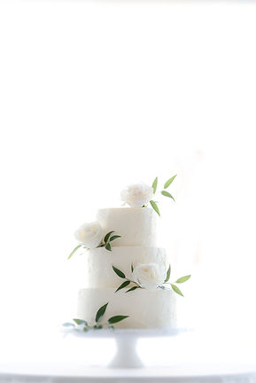 Wedding Cake Glow.jpg