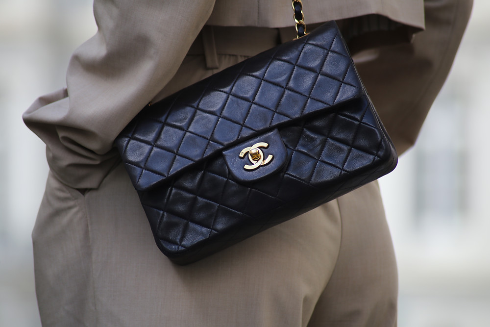 chanel-flip-bag.jpg
