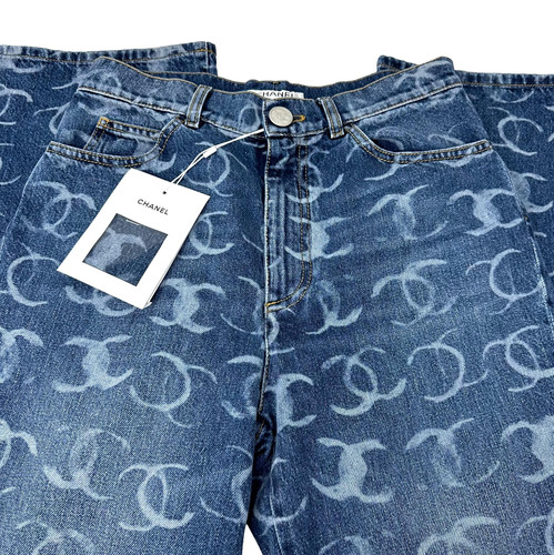 CHANELジーンズ CHANEL 23B Logo Denim Sequin Pocket Jeans | Adore The Couture