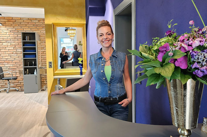 Goldener Schnitt Dresden Maßschneiderei & änderungsschneiderei Friseur Goldener Schnitt | Friseur | Dresden, Germany