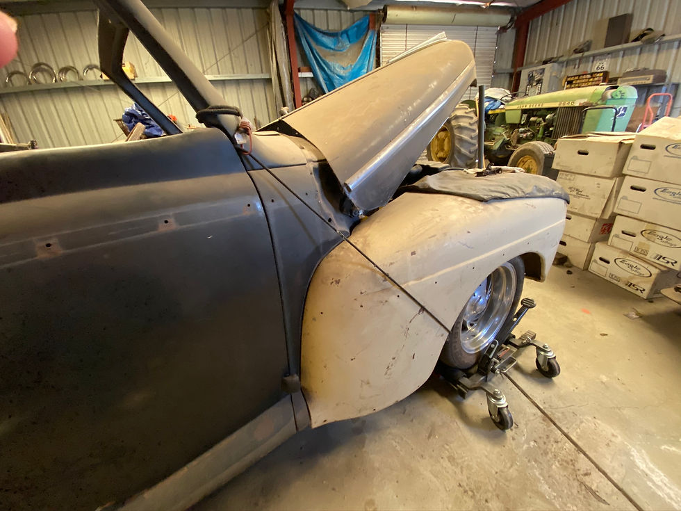 47FordConvertibleDeluxe (13)