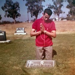 TioManuelhonoringmymom