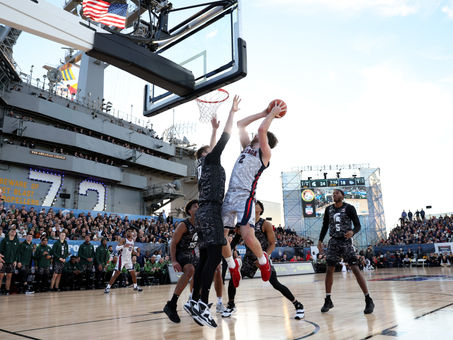 Gonzaga survives against Michigan State in the Armed Forces Classic