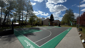 Zewnętrzne boisko do koszykówki AuRoom Court 3x3 Drzonków.