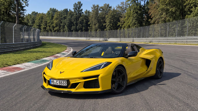 Corvette E-Ray, l’ibrido che non tradisce il V8
