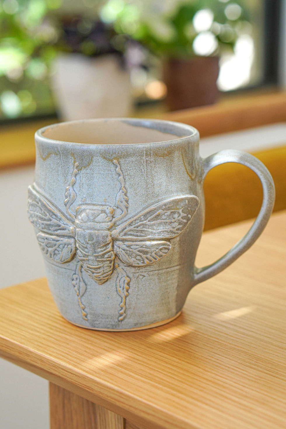 Thumbnail: Cicada mug