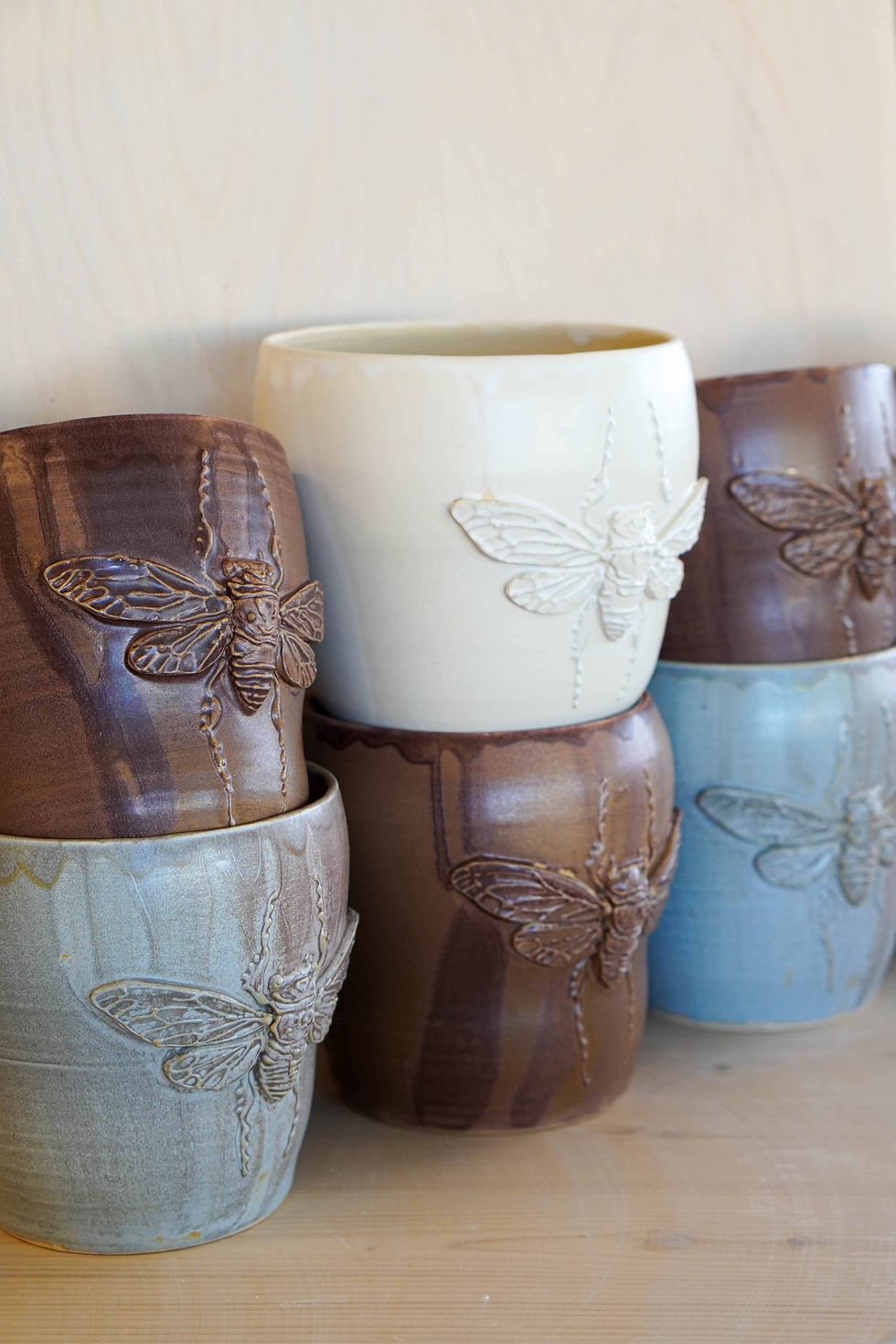 Thumbnail: Cicada flower pot