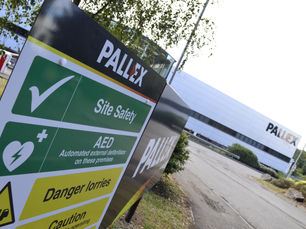 Pall-Ex shows heart with new public access defibrillator at Ellistown HQ