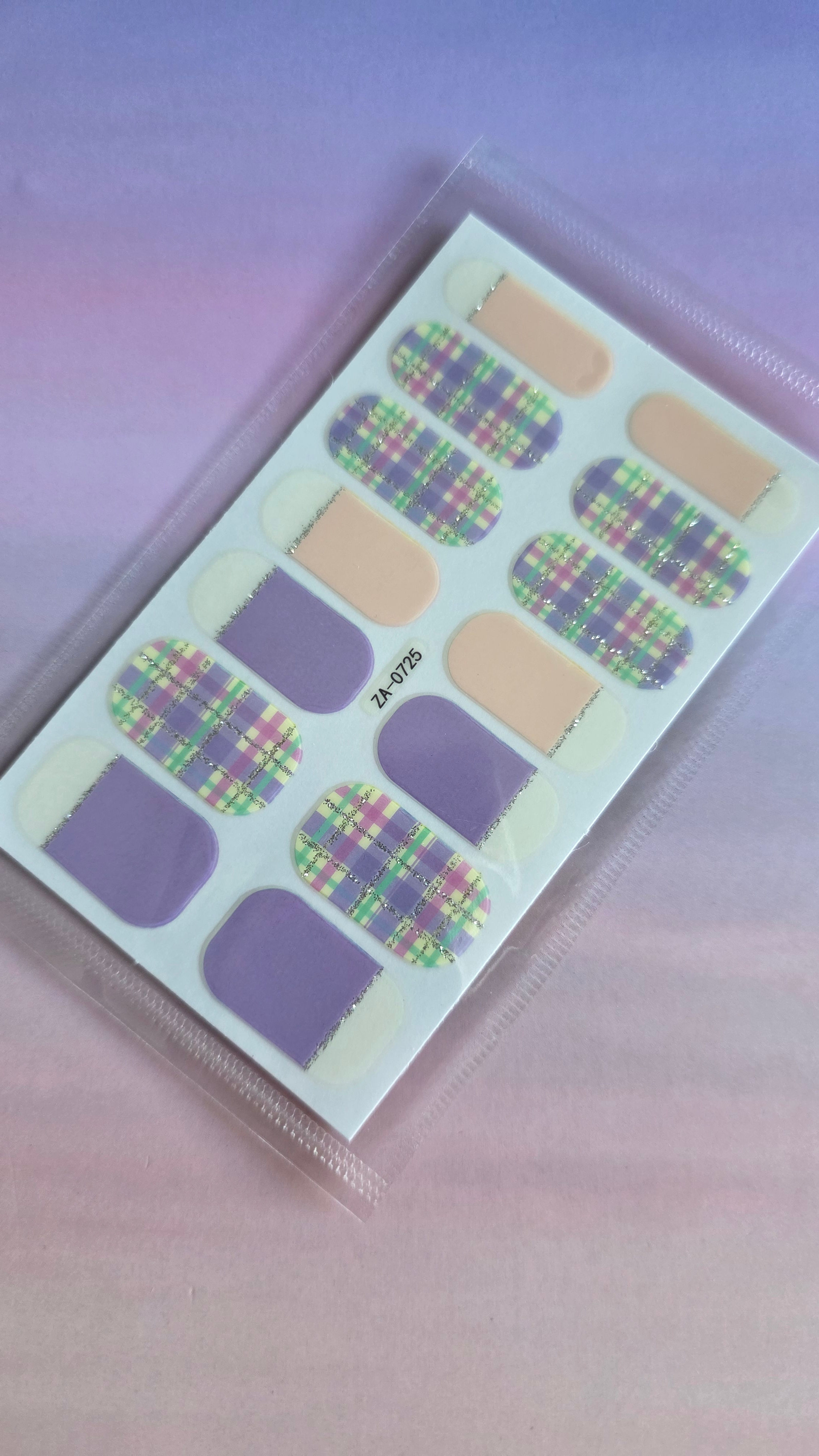 Picnic Please Nail Wraps