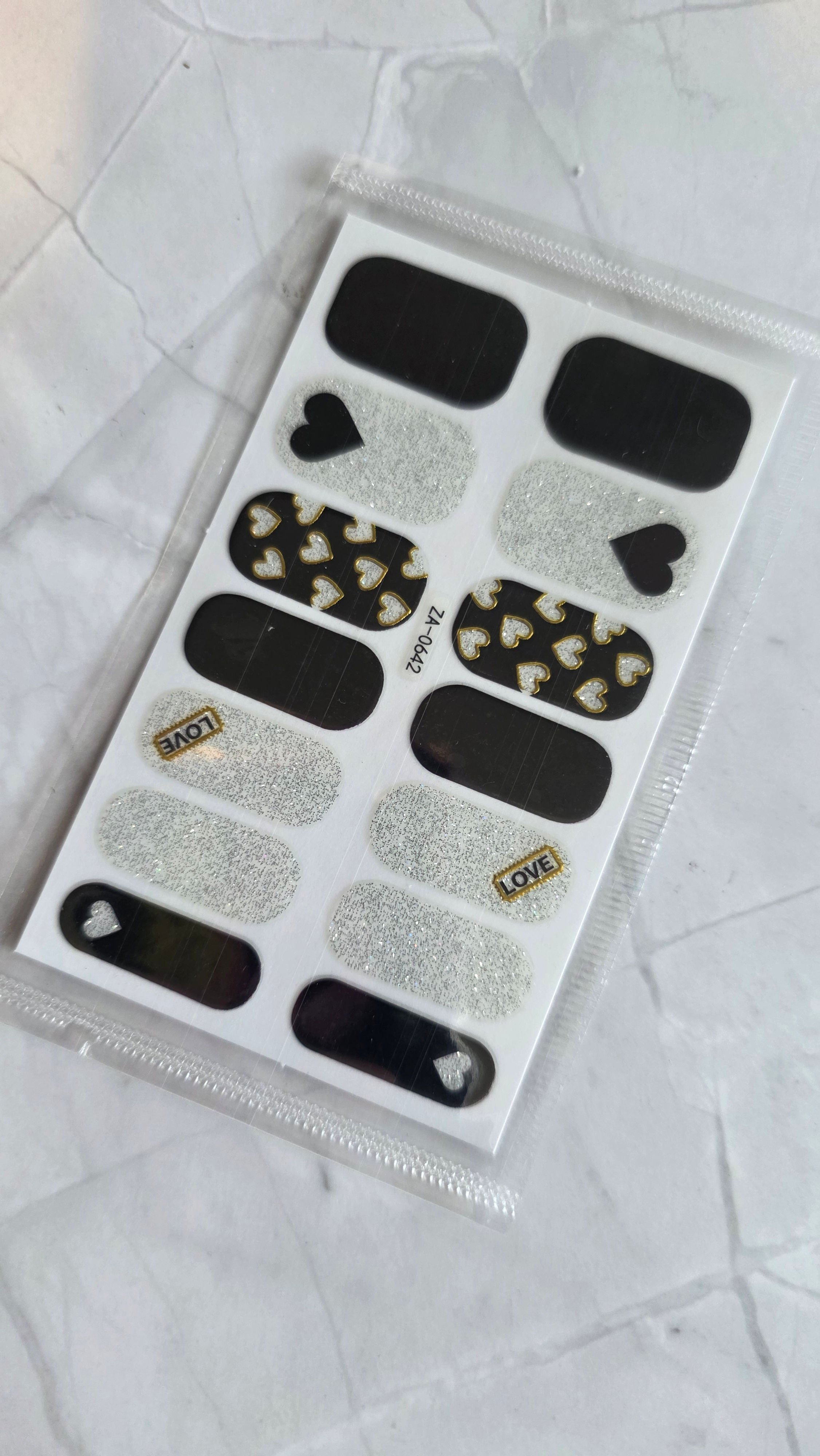 Love in the Dark Nail Wraps