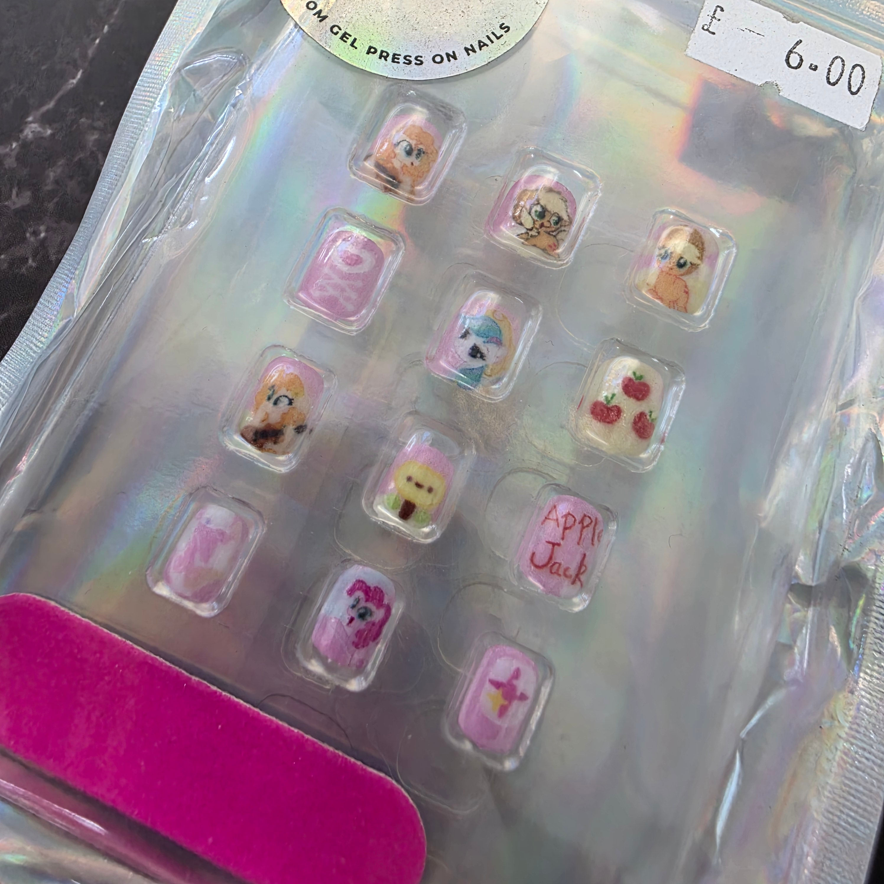 Applejack's Orchard Press on Nails