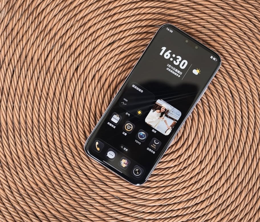 Миниатюра: Honor Magic 8 RSR Porsche Design 5G Dual sim, 7200mAh батерия