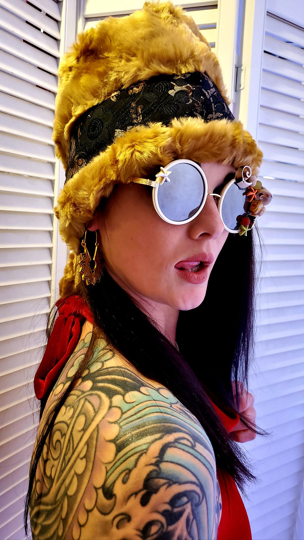 Thumbnail: Raquel's Clarity in Darkness Furry Head Wrap