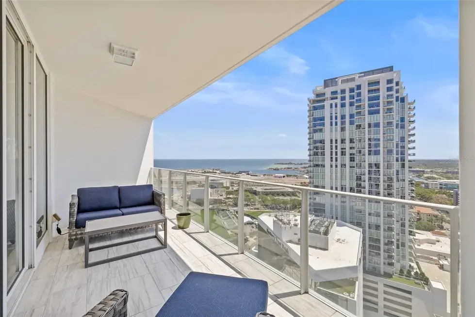 ad95e07415452d29990d783a0accdb1el-m2558064504rd-w1280_h960