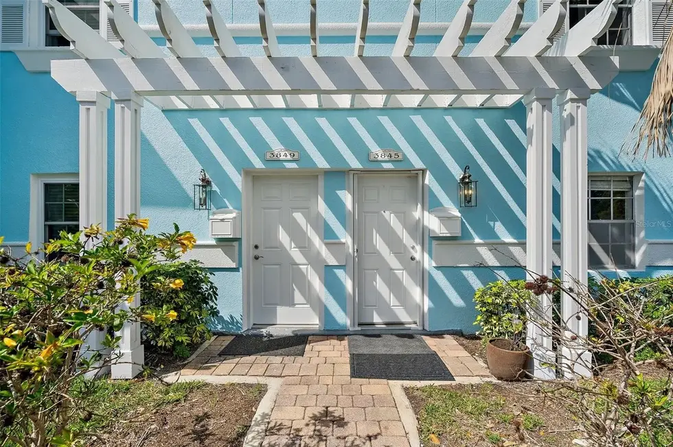 facc636c6fe5614398541622fbefdb14l-m734567435rd-w2048_h1536