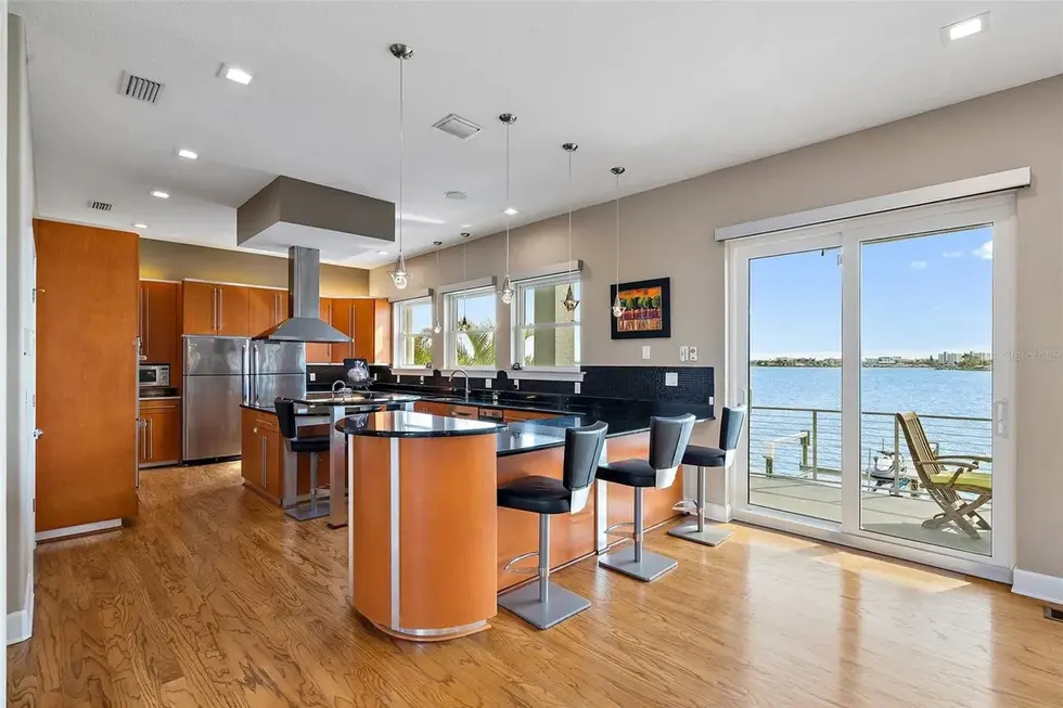 c604adfc12431d706691e0cec03921b4l-m1827674826rd-w1280_h960