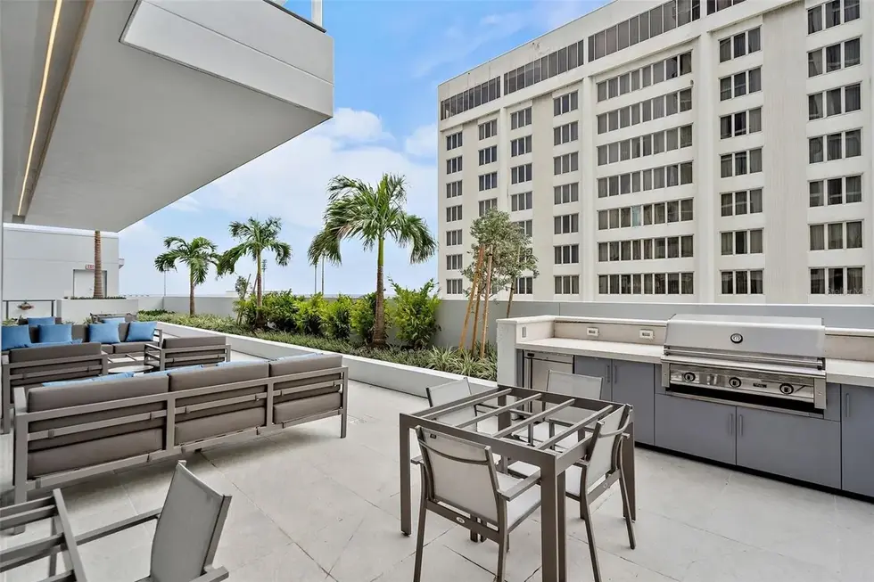 9c0aababdc4c2c8e88f866dc2e658a2al-m2150303660rd-w1280_h960