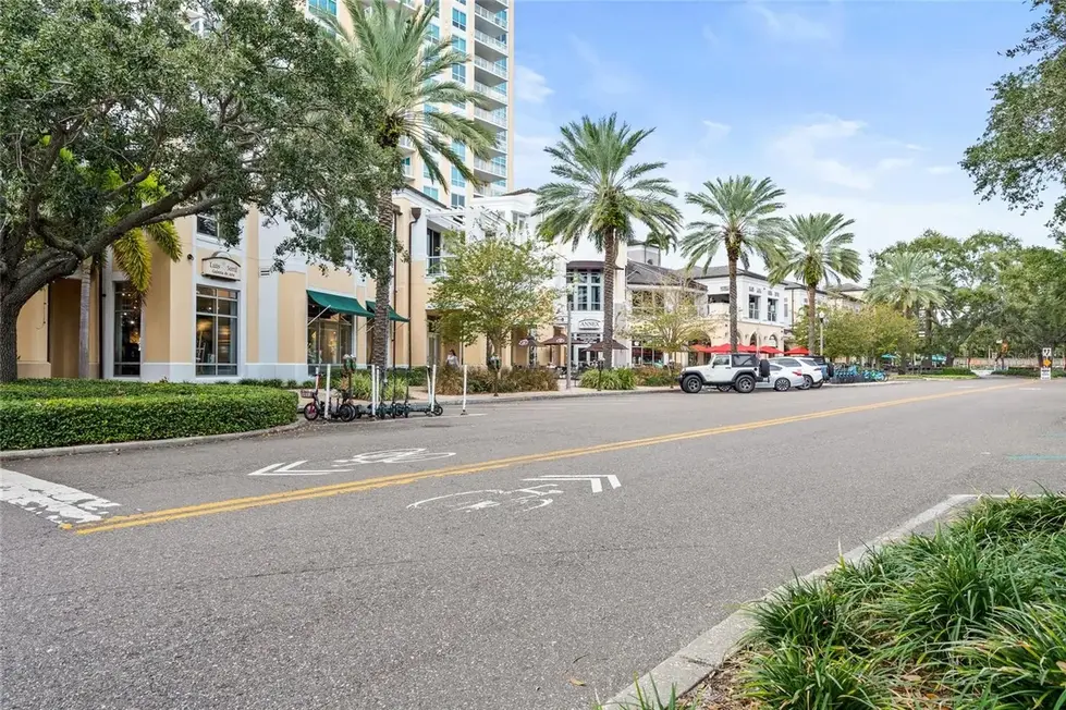 ad95e07415452d29990d783a0accdb1el-m1491947023rd-w1280_h960