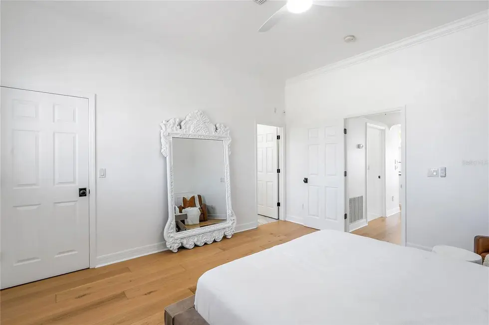 b24a5e2d645be3b2186b08611b6195b3l-b201550725rd-w2048_h1536