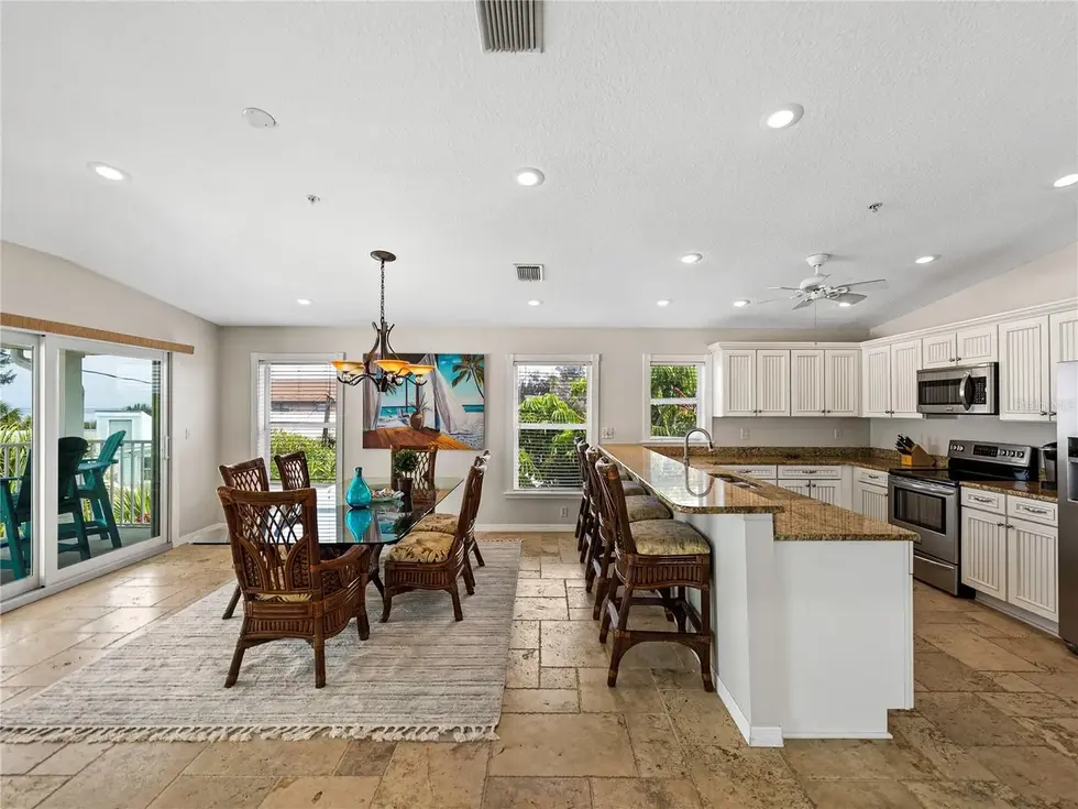 ffc0af3cbe099dac2cb3b1427a8d5bbbl-m3786646793rd-w1280_h960