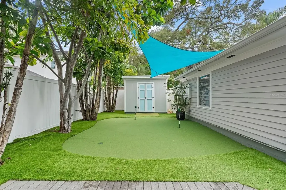 7a1fad43cb21b5e029c0aba21bd6b2a8l-m1807400680rd-w1280_h960