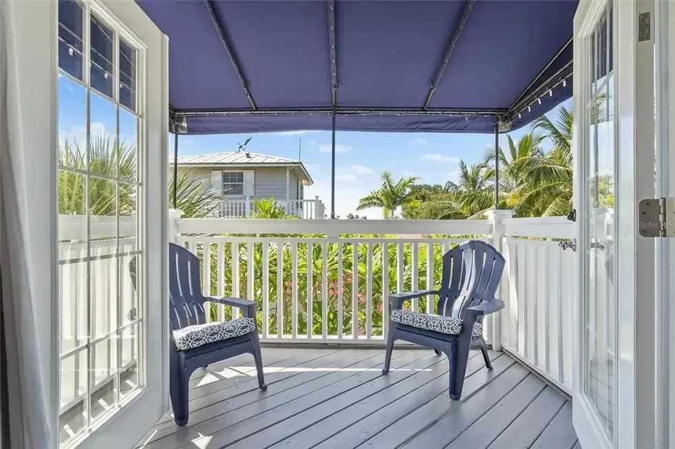 5dcbd06bd3206aa39a0aad03db6eee9al-m2597804000rd-w1280_h960