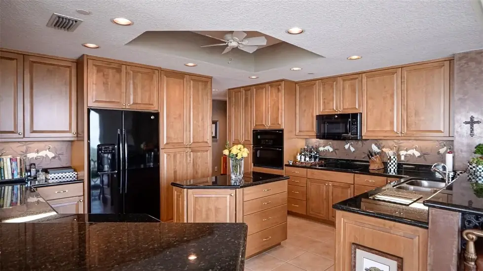 351d1ffc1e29d108ae5ee5853753d697l-m3580786755rd-w1280_h960