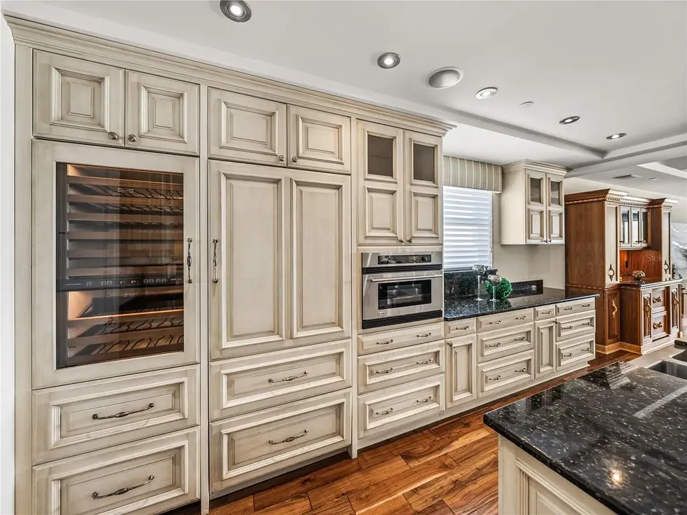 c334d96167cb76dc70b7b81151b6645fl-m1688354918rd-w2048_h1536