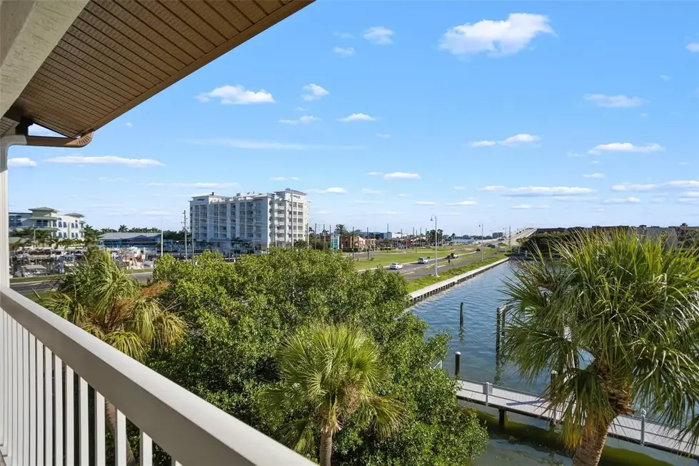 f11f39d2fbb9c7a68cef5e77a0f4392fl-m2648463536rd-w1280_h960