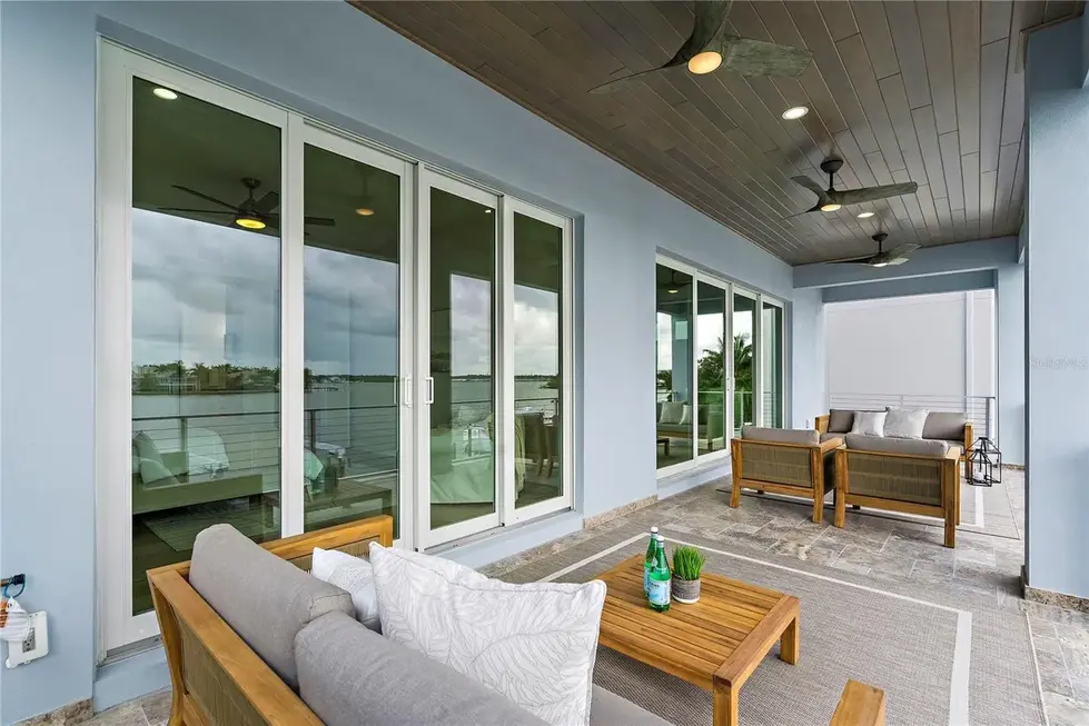 f1dc2175e321dacf0e11aef81bd3b875l-m2543340389rd-w1280_h960