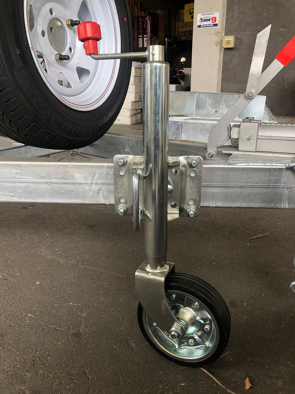 Large 200mm Jockey Wheel | Gorilla Trailers