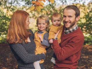 "Questions to Ask Yourself Before Hiring a Family Photographer"