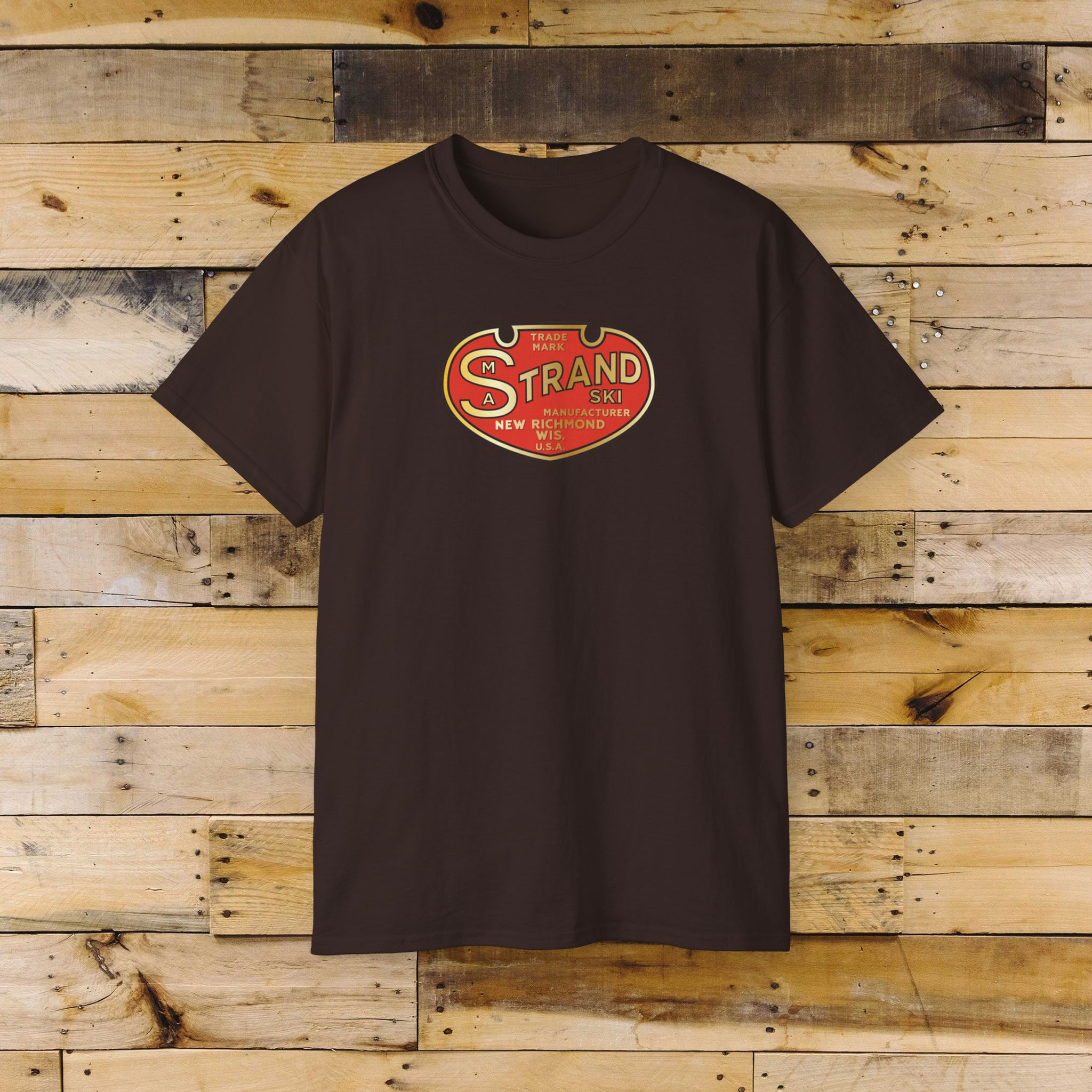 Strand: Design 01 Unisex T-Shirt