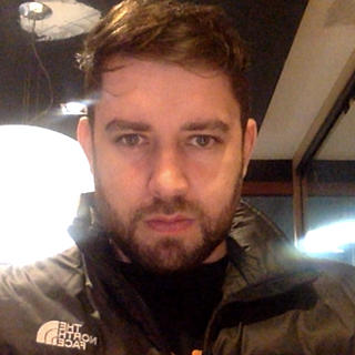 Writer: Júnior Beltrão