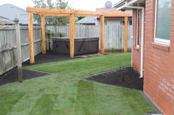 Mowing strips and ready lawn